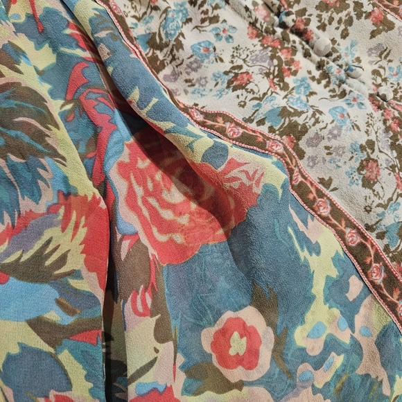 Joie silk floral blouse sz S pullover - Picture 3 of 5